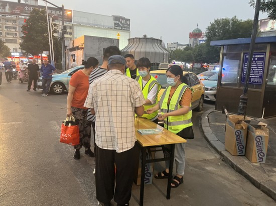 开云体育 开云平台市政工程管理服务中心：开展志愿服务活动 擦亮“好客滕州”名片(图3)