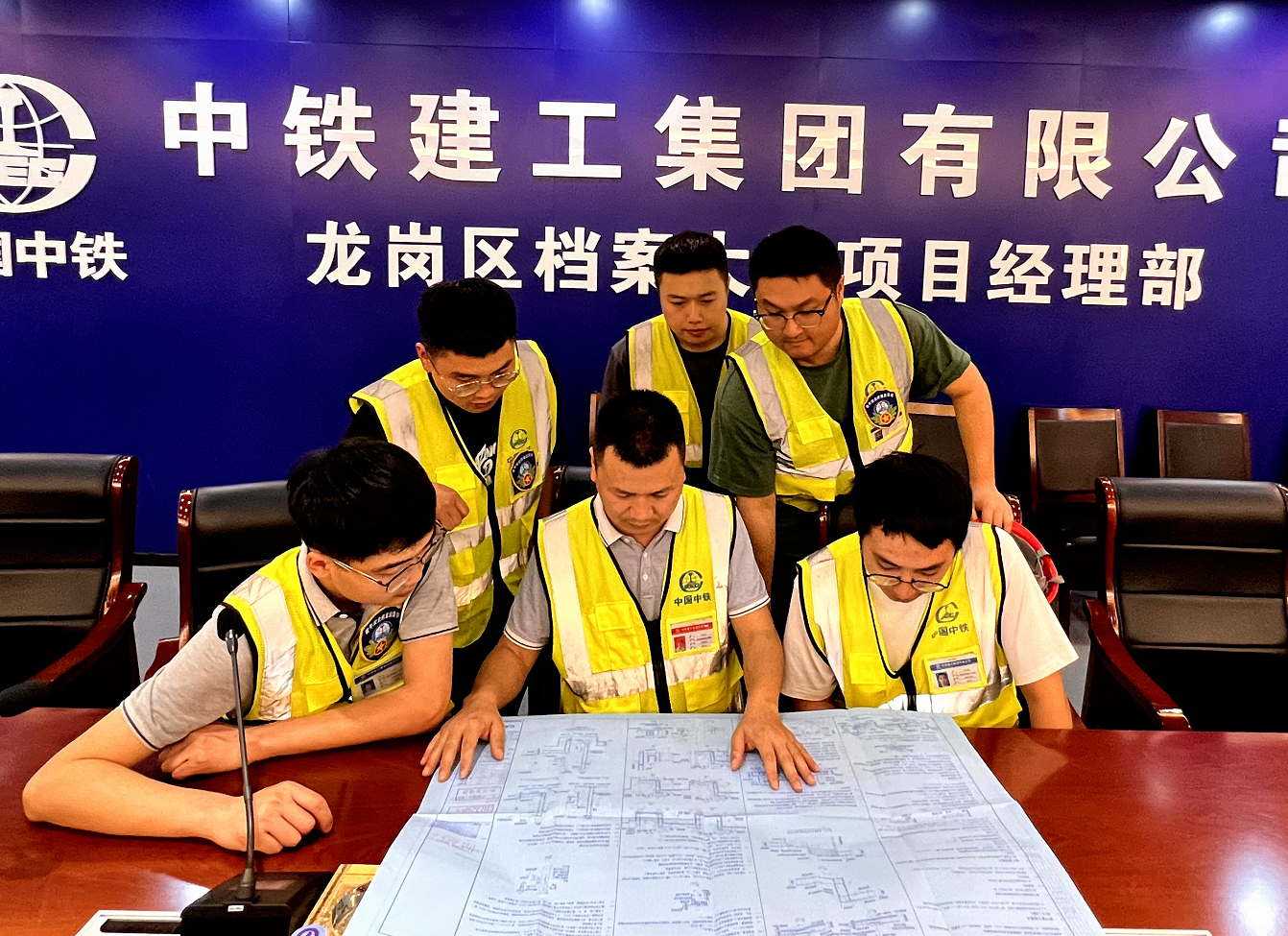 开云体育 Kaiyun.com 官网入口130天封顶！龙岗区档案大厦项目地下室结构施工跑出“深圳加速度”(图4)