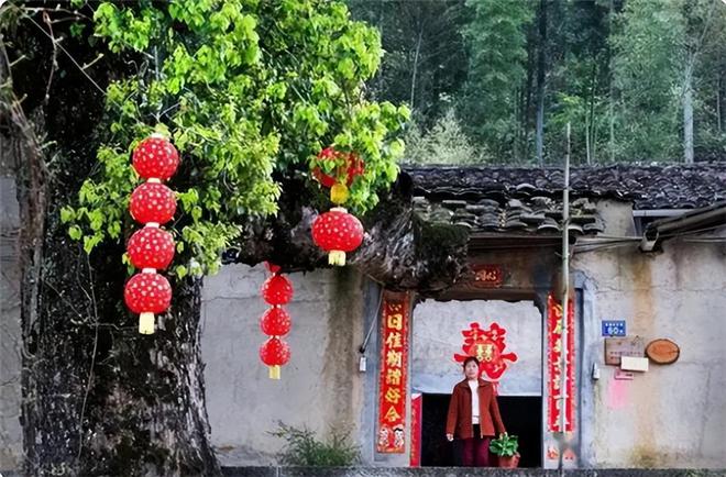 俗语:“大门穿过堂家败人丁亡开云体育 Kaiyun.com 官网入口”啥意思?有道理吗?(图10) 俗语:“大门穿过堂家败人丁亡开云体育 Kaiyun.com 官网入口”啥意思?有道理吗?(图10)