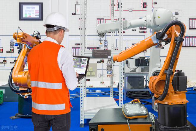 谁不想年薪百Kaiyun 开云体育万开豪车住豪宅?建筑行业挣钱计划都准备好了吗(图2) 谁不想年薪百Kaiyun 开云体育万开豪车住豪宅?建筑行业挣钱计划都准备好了吗(图2)