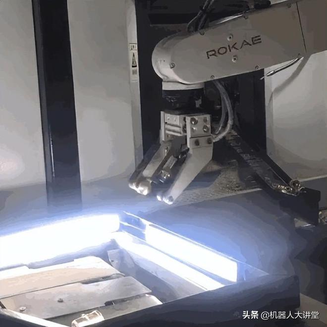 开云APP 开云官网入口珞石机器人助力球阀机床加工赋能企业自动化转型升级(图2)